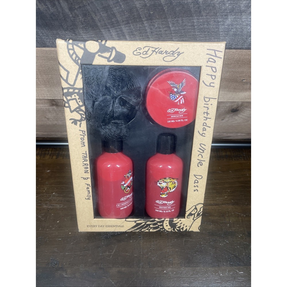 Ed Hardy Every Day Bath Essentials Mens 4 Pc Gift Set Shower Gel Lotion Scrub